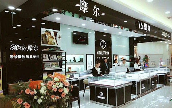 購買商場(chǎng)珠寶展柜貴不貴？