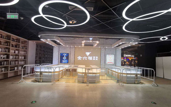 東莞珠寶展柜廠家怎樣挑選符合專業(yè)要求？