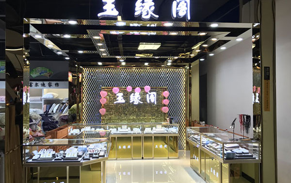 珠寶飾品陳列柜哪些廠家品質(zhì)好？如何更快交貨？