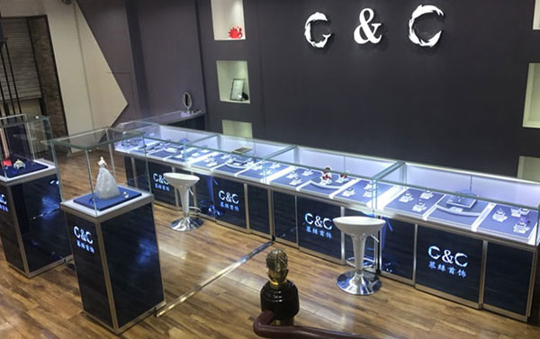 高檔珠寶展柜現(xiàn)貨能夠盡快發(fā)貨嗎？